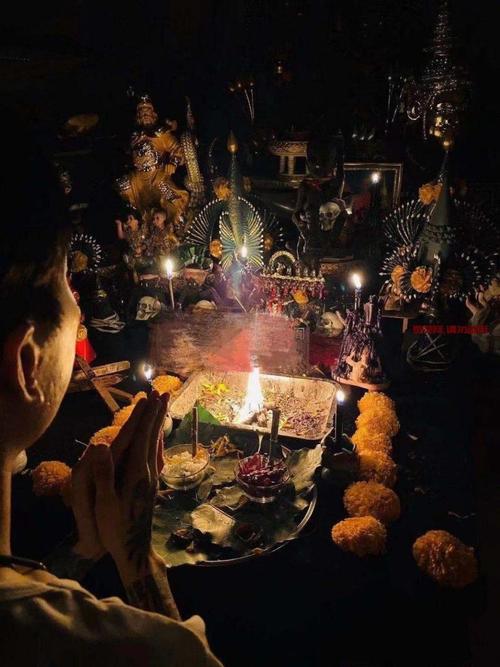 崇 迪 佛 牌 功效